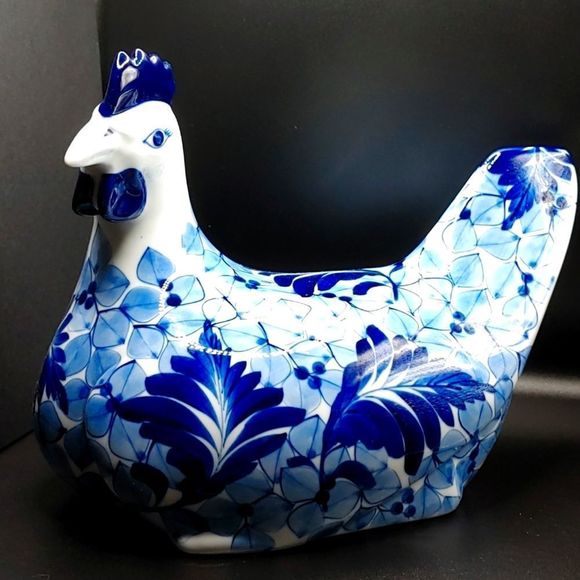 Vintage Porcelain Chicken - Picture 1 of 10